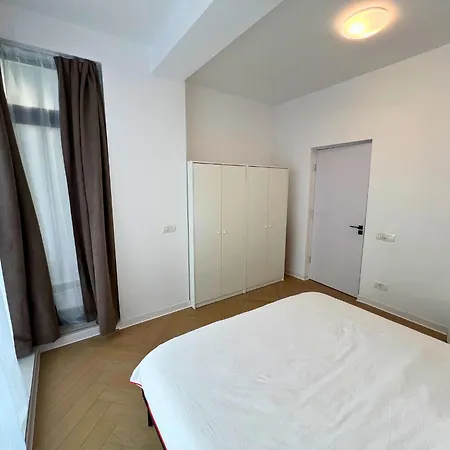 Modern Central, 5 Minute De Plaja, - Mamaia Nord Apartment
