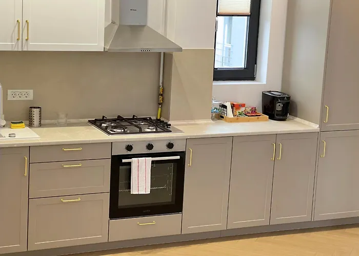 Modern Central, 5 Minute De Plaja, - Mamaia Nord *