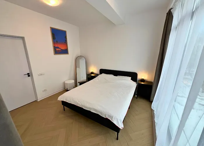 Modern Central, 5 Minute De Plaja, - Mamaia Nord Apartment *