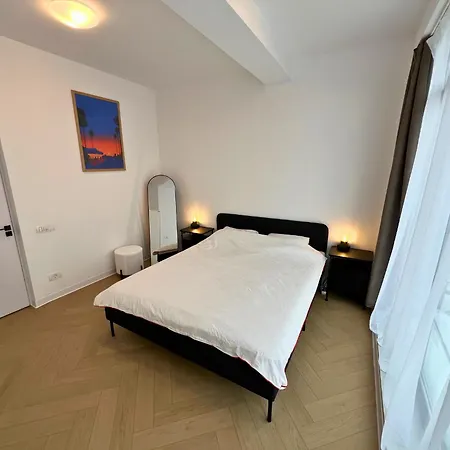 Modern Central, 5 Minute De Plaja, - Mamaia Nord Apartament *