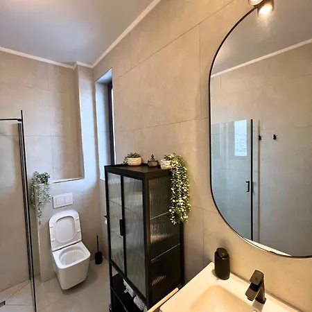 דירה Modern Central, 5 Minute De Plaja, - Mamaia Nord Năvodari